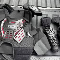 fox motocross vest and elbow pads