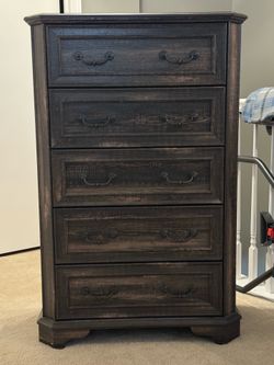 5 Drawer Dresser Farmhouse Style
