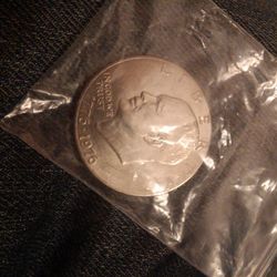 Rare 1976 Eisenhower Bicentennial Dollar Coin