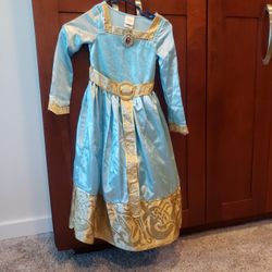 GIRL costume 5 Dollars Size  S 5/6