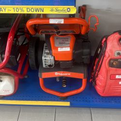 HUSQVARNA  PRESSURE WASHER 