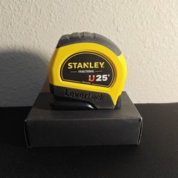 25 foot tape measure    Cinta metrica De 25 Pies 