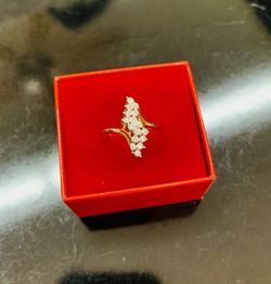 14k Gold Diamond Ring 