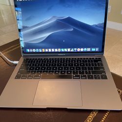 2019/2020 Macbook Air 13 1.6Ghz i5 8GB 128GB Space Grey 