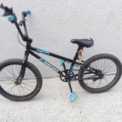 Haro Shredder 20' Inch Youth Bike 