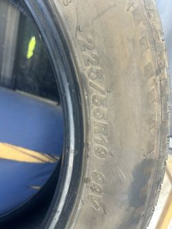 225/55/r19 Tire