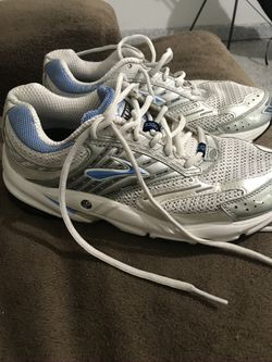 Brooks Ariel 16 Women's Running Shoes