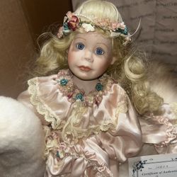  Swan Princess Porcelain Doll With Swan In Box. 