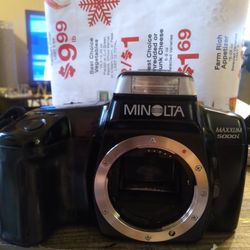 VINTAGE MINOLTA MAXXUM 5000i,,NO LENS..EXCELLENT CONDITION 