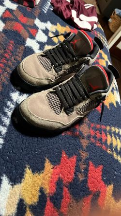 Air Jordan 4’s Retro Taupe Haze