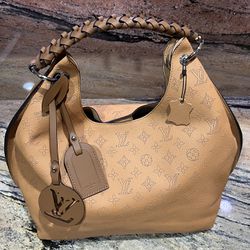 Louis Vuitton Carmel Handbag Tote