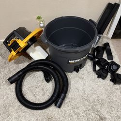 New In The box Wet/Dry Vac