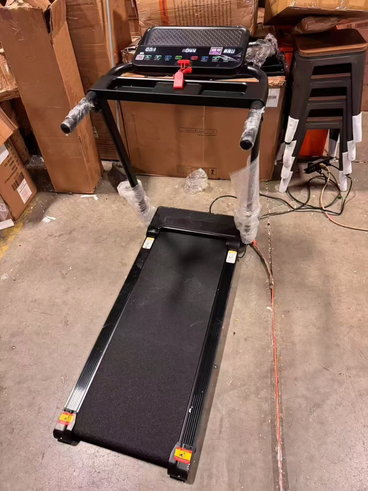 Folding Treadmill with Heart Rate Sensor
