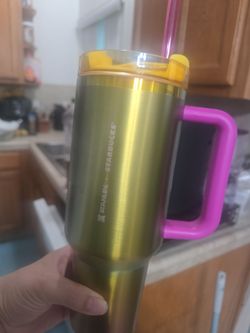 Stanley Starbucks cup