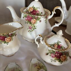 Royal Albert Fine Bone China