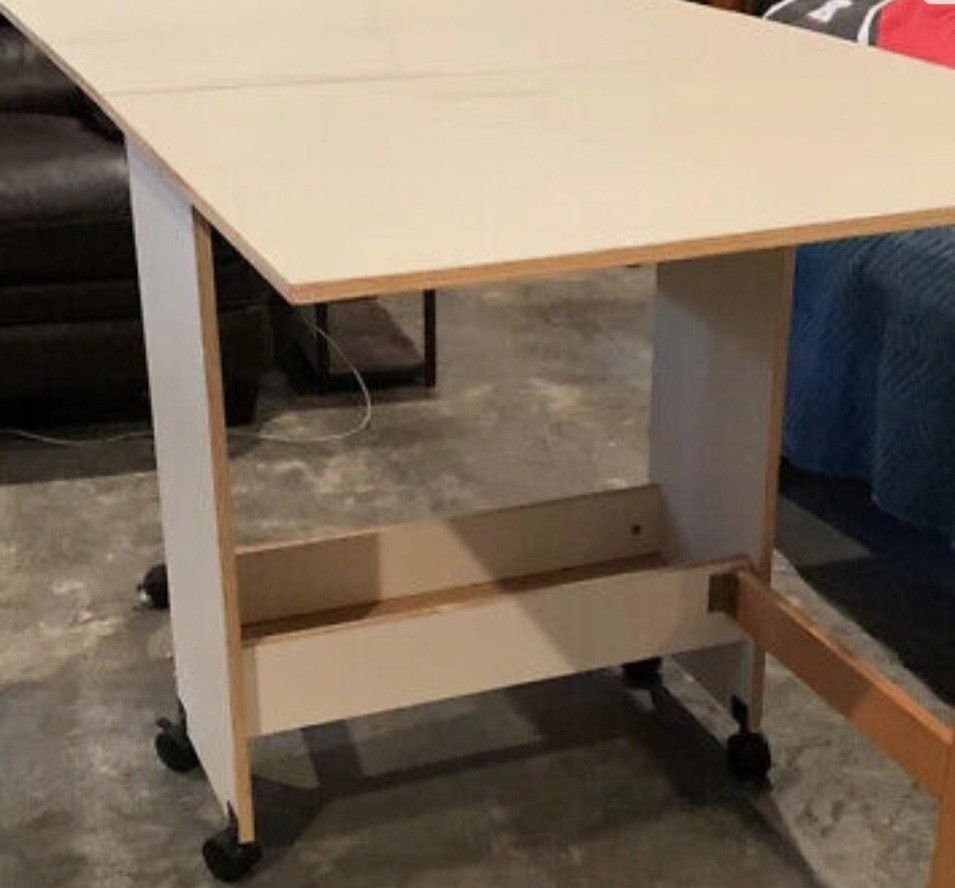 60 Inch Folding Craft Table 