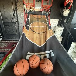 Arcade style basketball