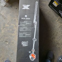 ECHO
21 in. Blades 25.4 cc Gas 2-Stroke X Series Pro Commercial Grade 10 Position Articulating 59 in. Shafted Hedge Trimmer