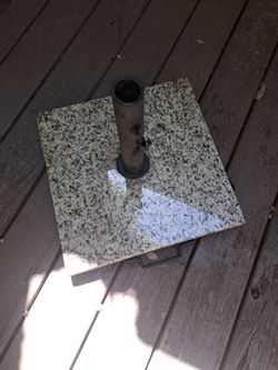 17 by 17 heavy umbrella stand