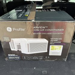 GE Air Conditioner 8800 BTU