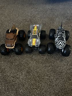 Monster Trucks