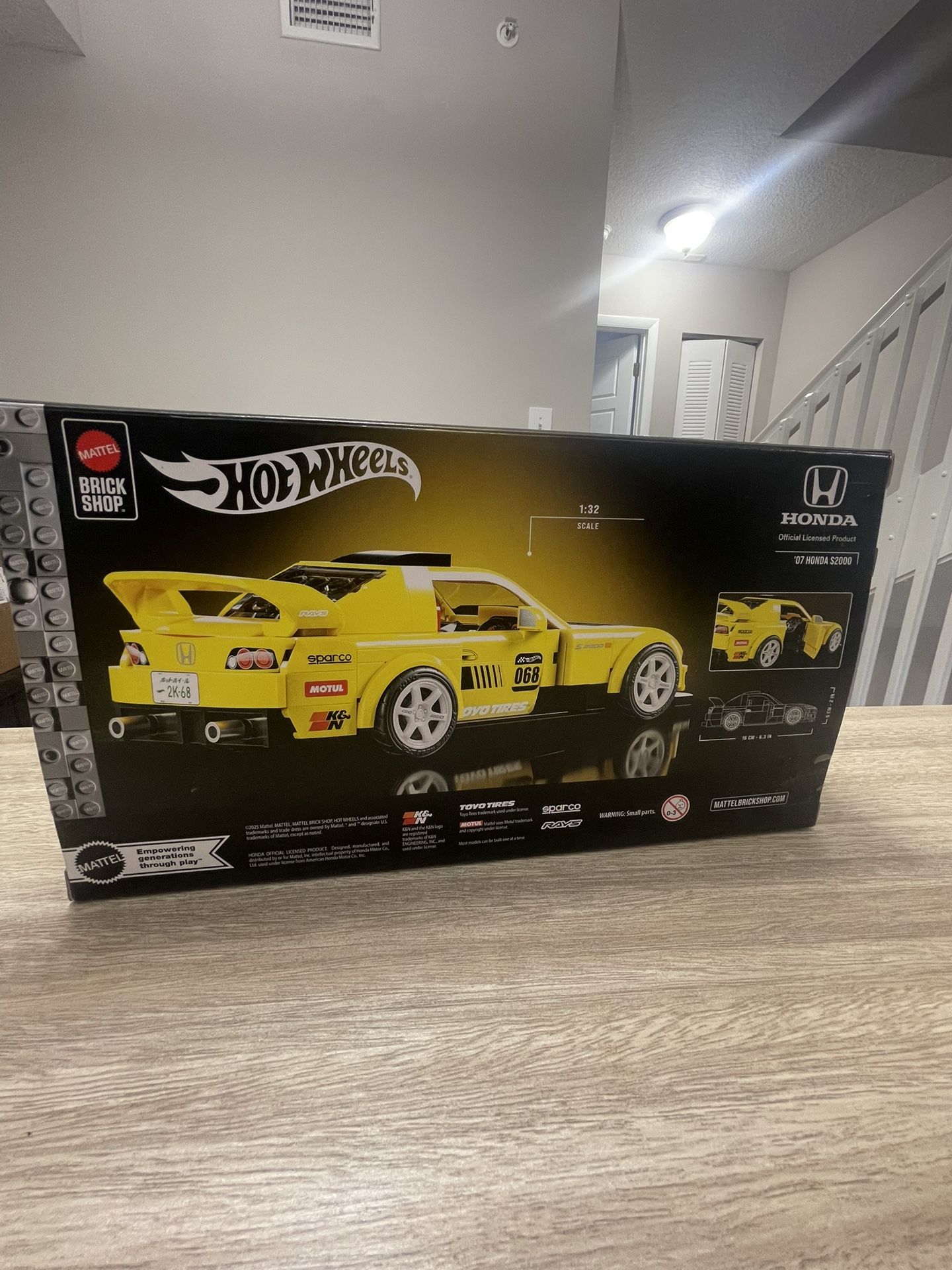 Mattel Brick Shop Hot Wheels '07 Honda S2000 building set.