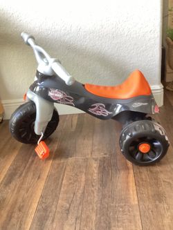 Kids Tricycle home /park/daycare center