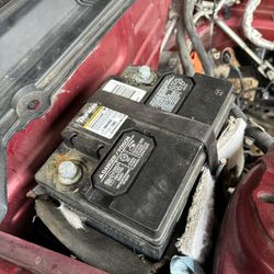 Car Battery Off Of A 2005 Mustang