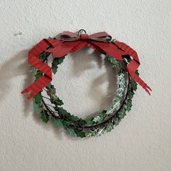 Metal Christmas Wreath