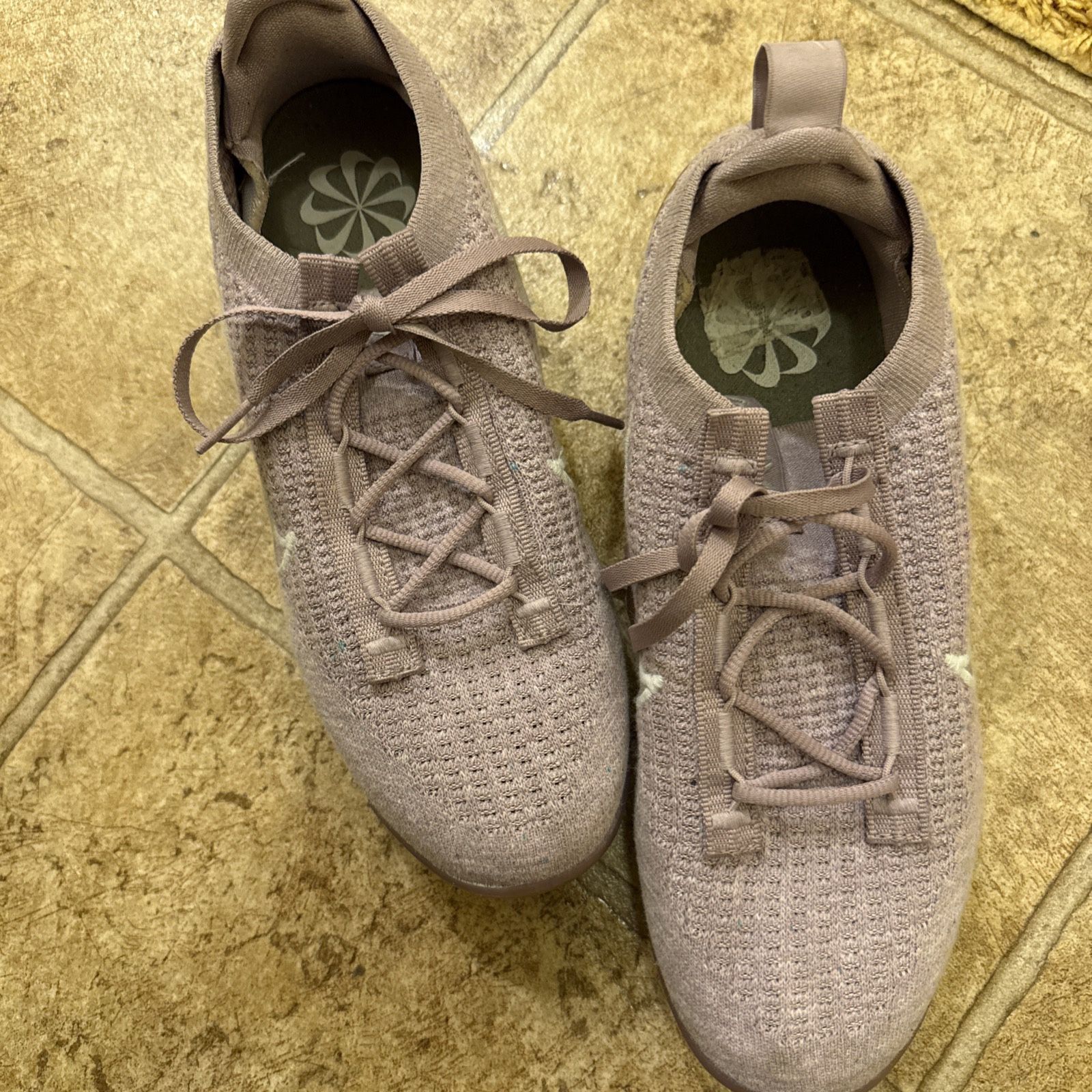 Nike Vapormax:, Size 9.0 In Women’s. Great Condition. 