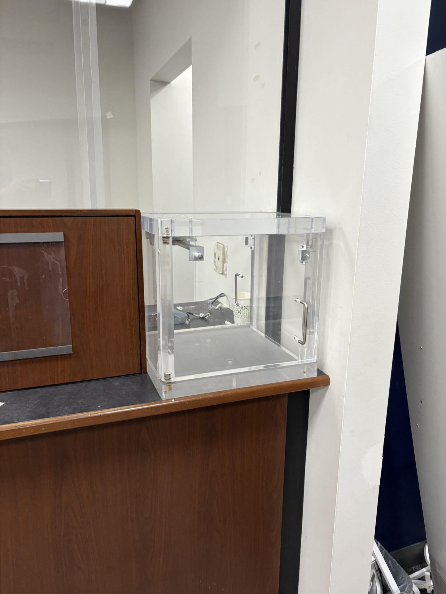 Bulletproof Glass