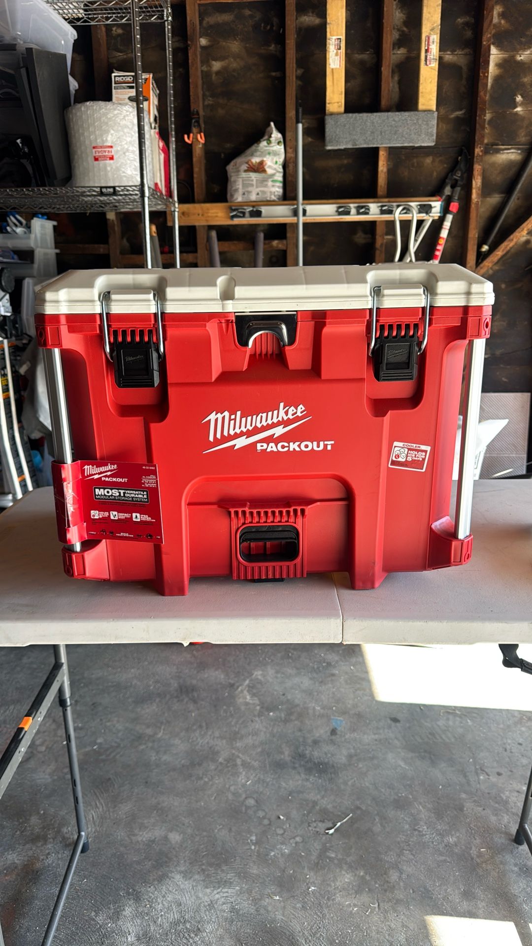 Milwaukee Pack Out Cooler 