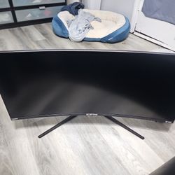 Spectre 35 Inch Gaming Monitor Like New.