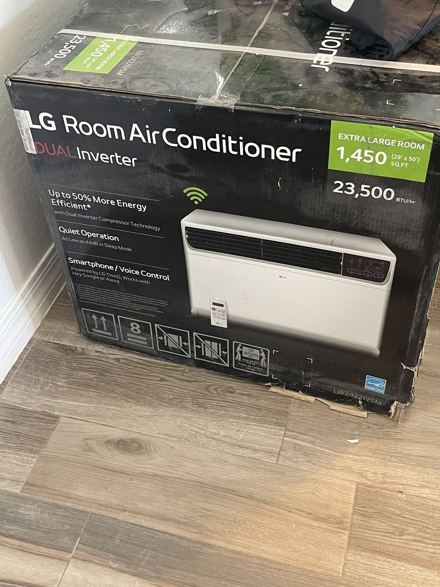Huge Window Air Conditioner 23500 BTU. Cools 1,450 Sq/ft