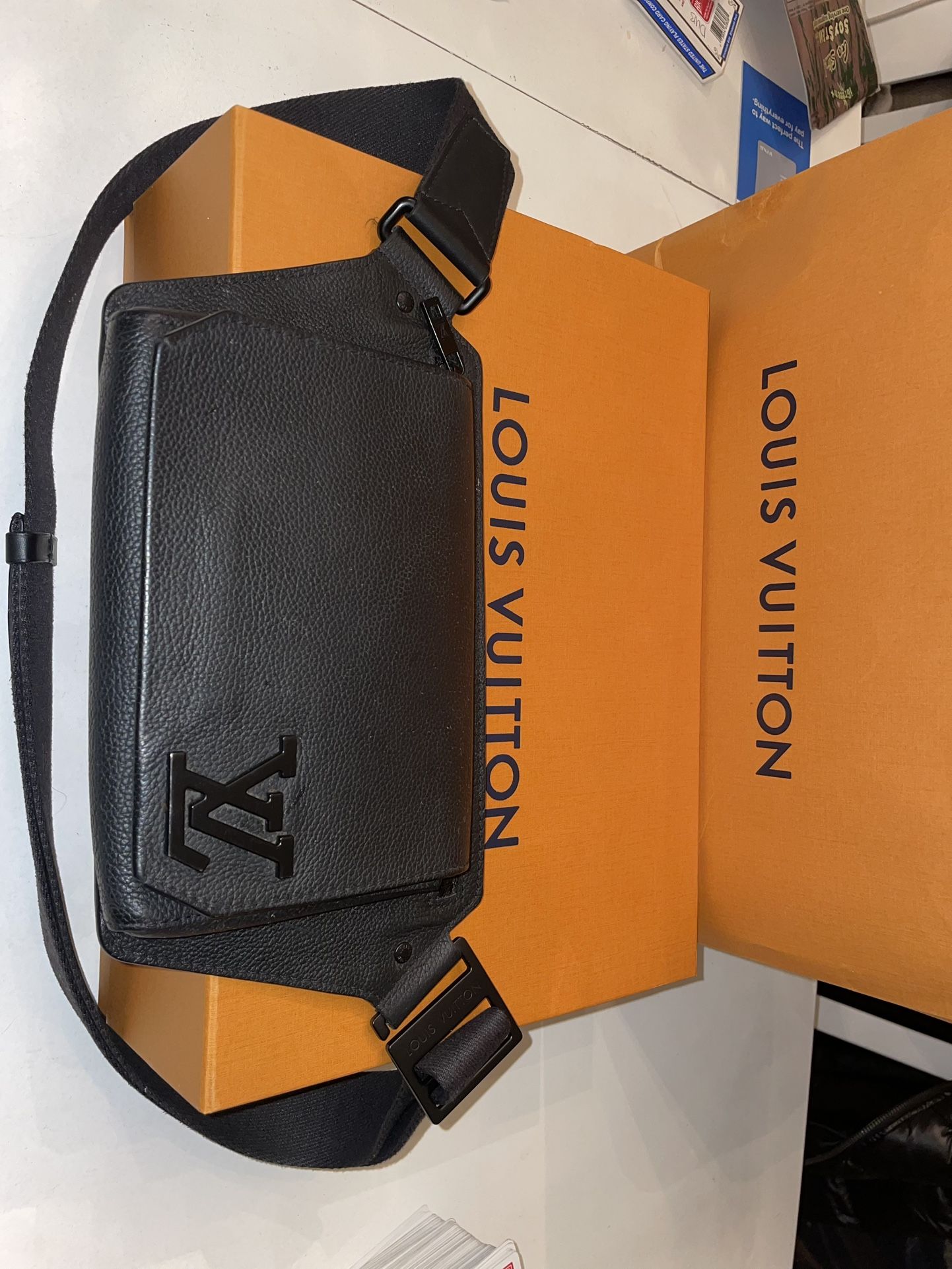 Louis Vuitton takeoff sling bag