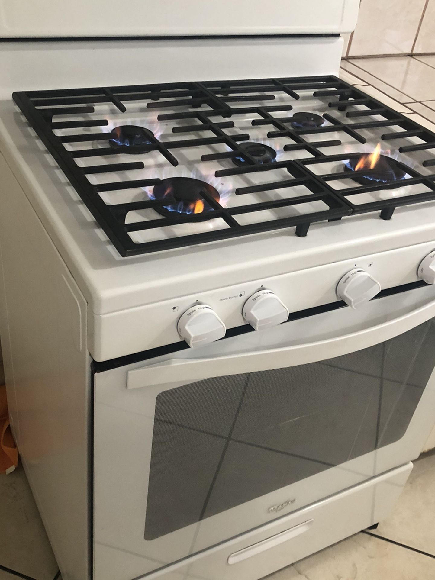 Whirlpool 5 Burner Range Gas Stove and Oven With Extra Griddle Please Read