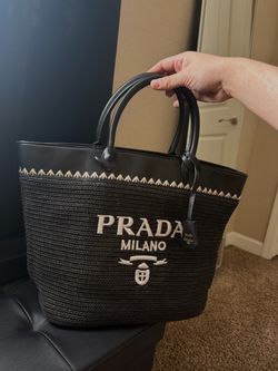 Beach bag and shoes
