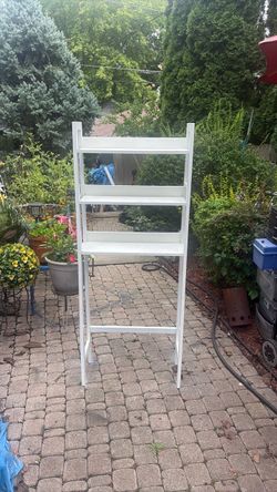 Metal wood shelf 9’-5F4”-2F1”