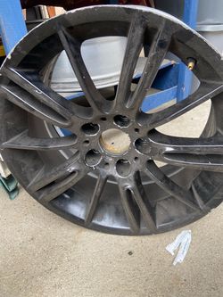 BMW M Series Dark Alloy Wheel Rim