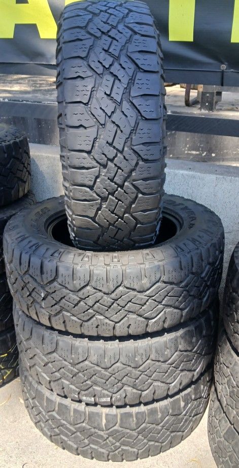 Goodyaer Wrangler Duratrac LT275/65R20