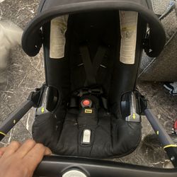Doona Stroller 