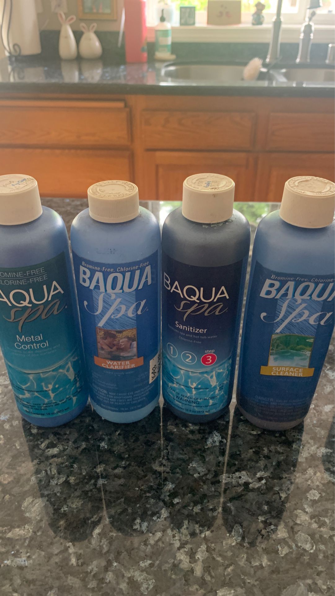 Baqua Hot tub chemicals