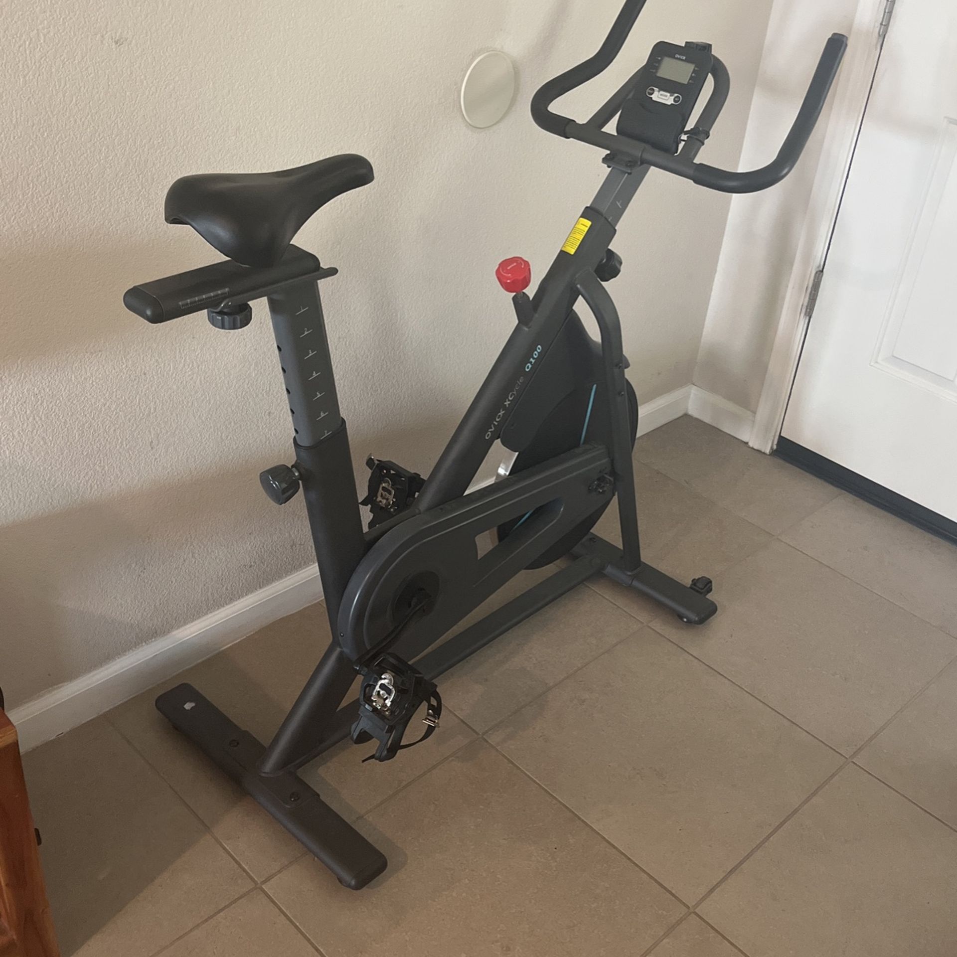 Stationary bike 