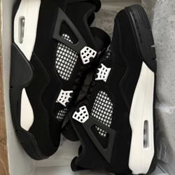 Jordan 11 White Thunder Sz 11 $350 Cash Obo