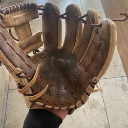A2000 Glove