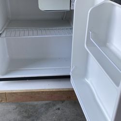 Mini Refrigerator