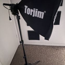 Softbox (Remote Controllable & Adjustable)