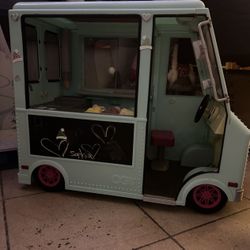 Play size Ice cream truck with accessories