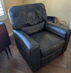 Leather recliner- brown