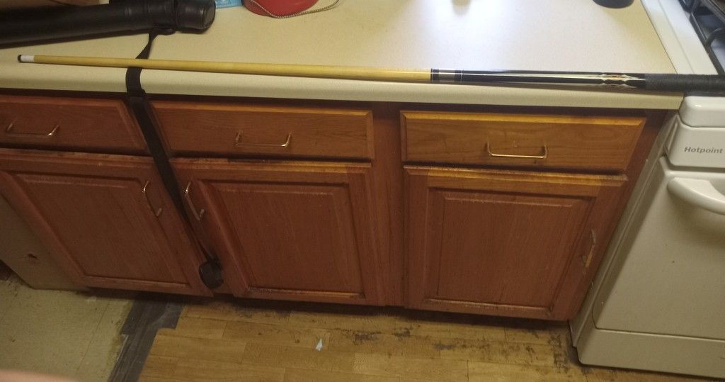 Pool Stick Set